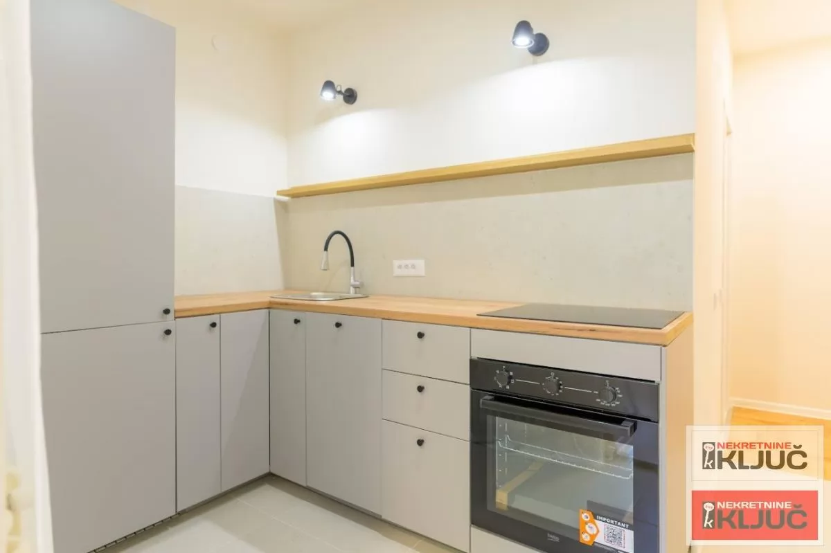 SAJMIŠTE, 40m2, Jednosoban, Renoviran, Polunamešten 2