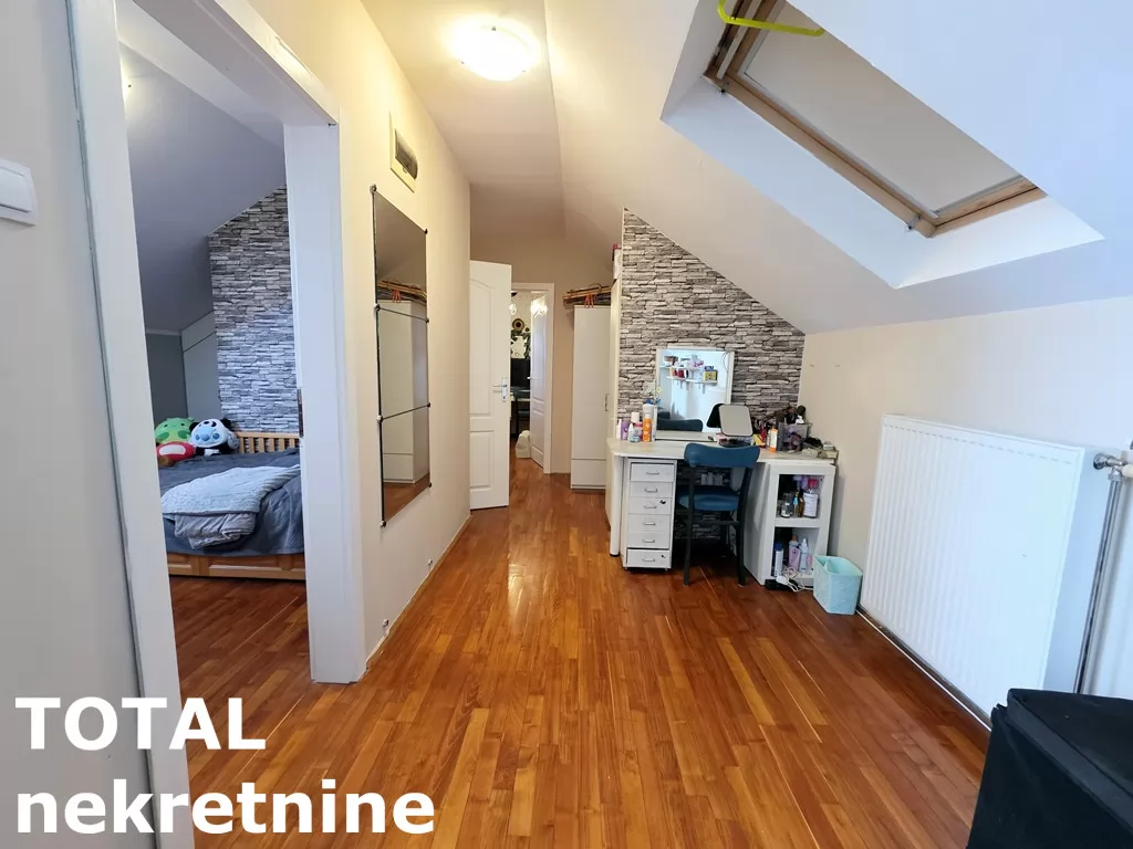 Stan,NOVI SAD,GRBAVICA,kv: 102.00, € 295000, ID: 1102920 12