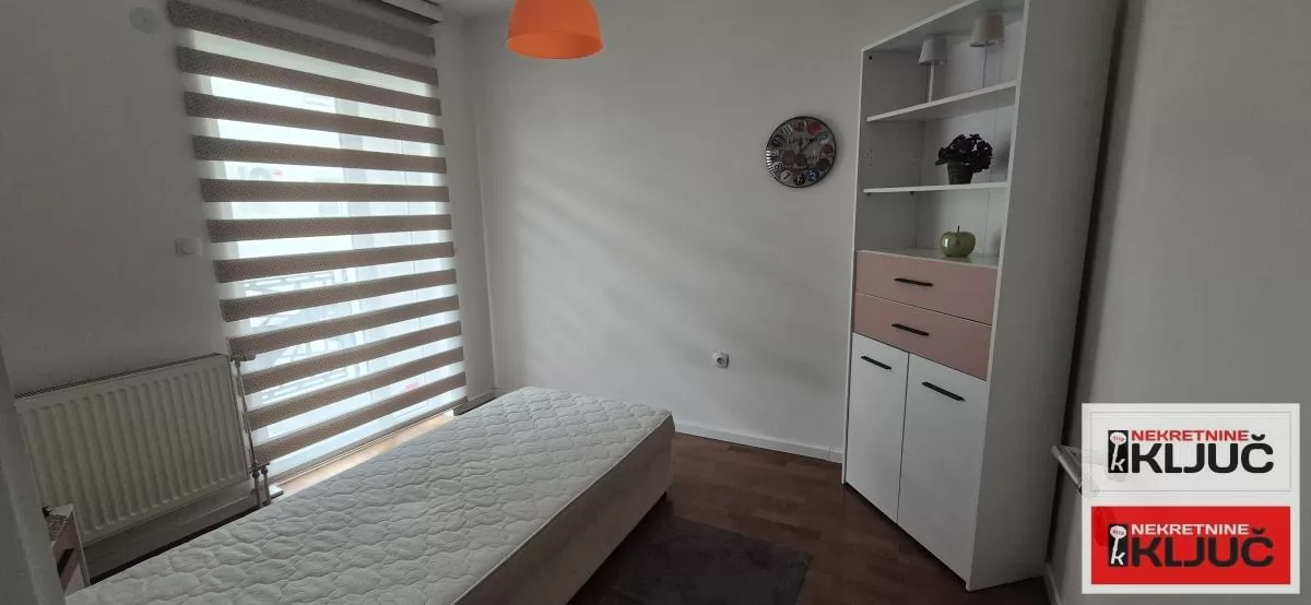 TELEPSKA DOLINA GRANDE, 71m2, Četvorosoban, Namešten 10