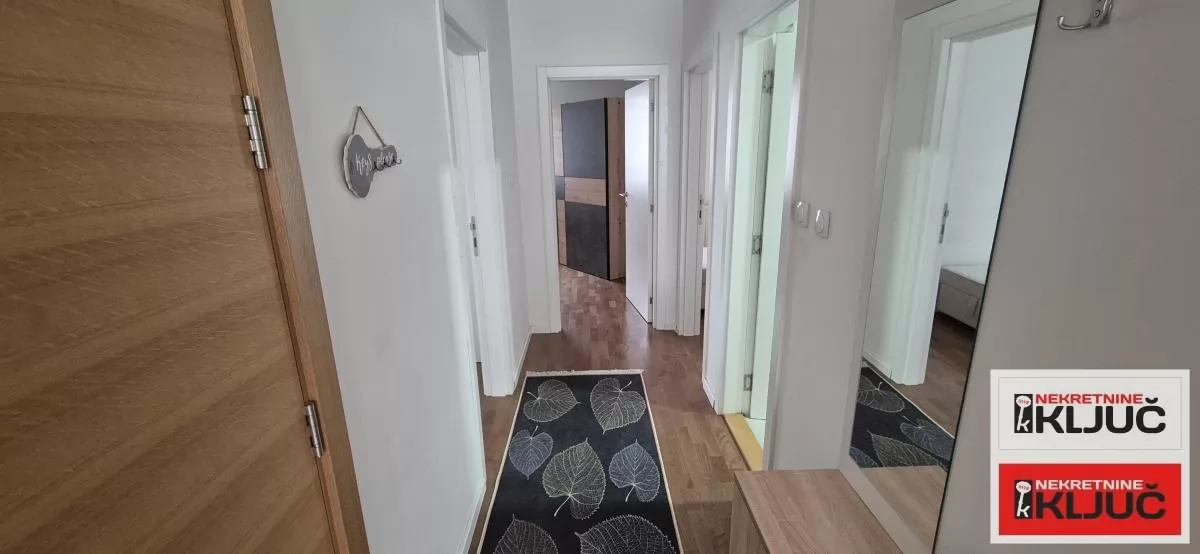 TELEPSKA DOLINA GRANDE, 71m2, Četvorosoban, Namešten 13