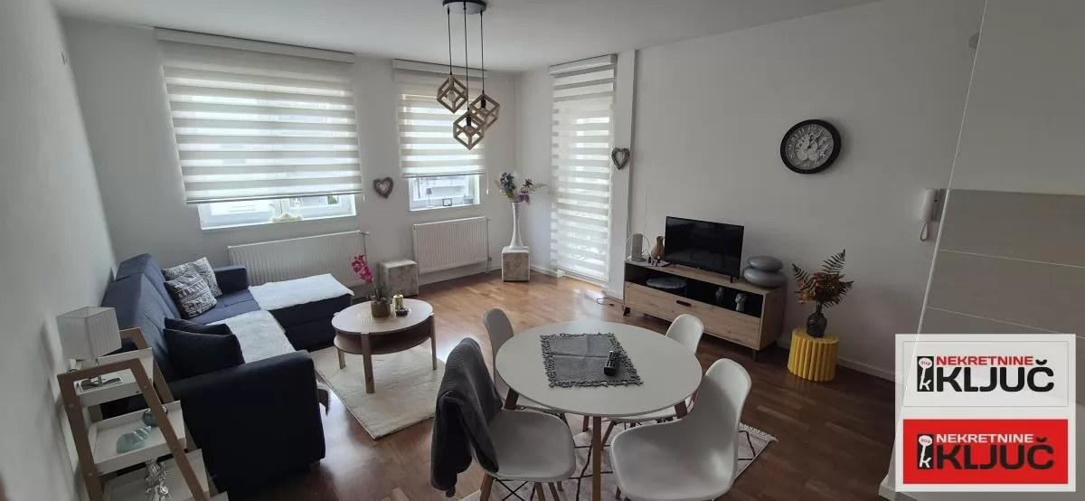 TELEPSKA DOLINA GRANDE, 71m2, Četvorosoban, Namešten 2
