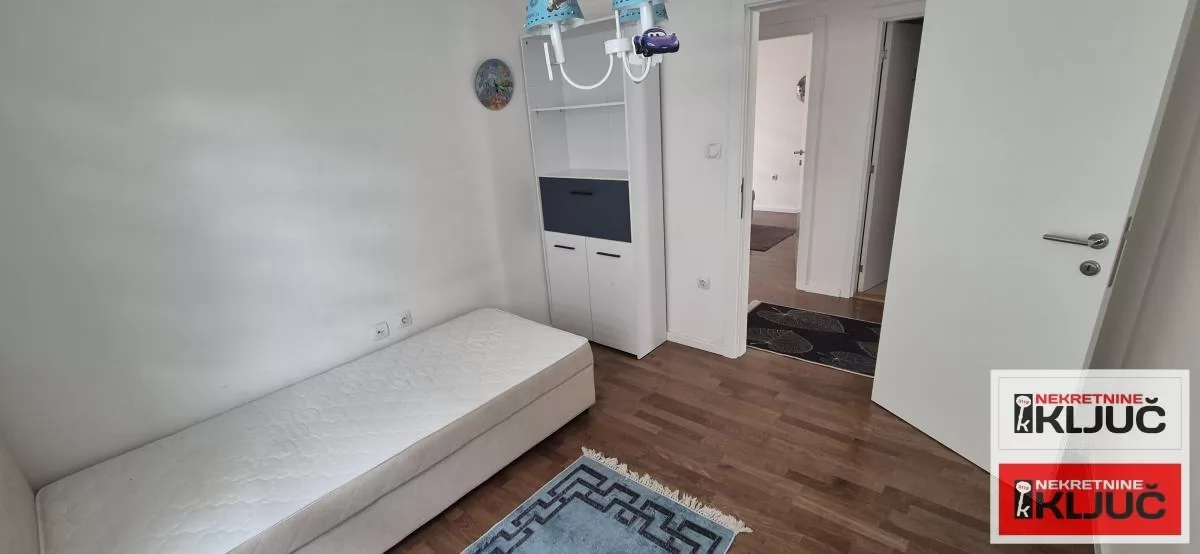 TELEPSKA DOLINA GRANDE, 71m2, Četvorosoban, Namešten 6