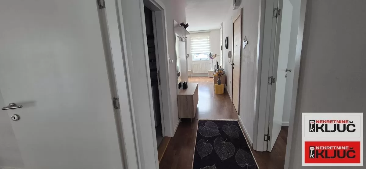 TELEPSKA DOLINA GRANDE, 71m2, Četvorosoban, Namešten 9