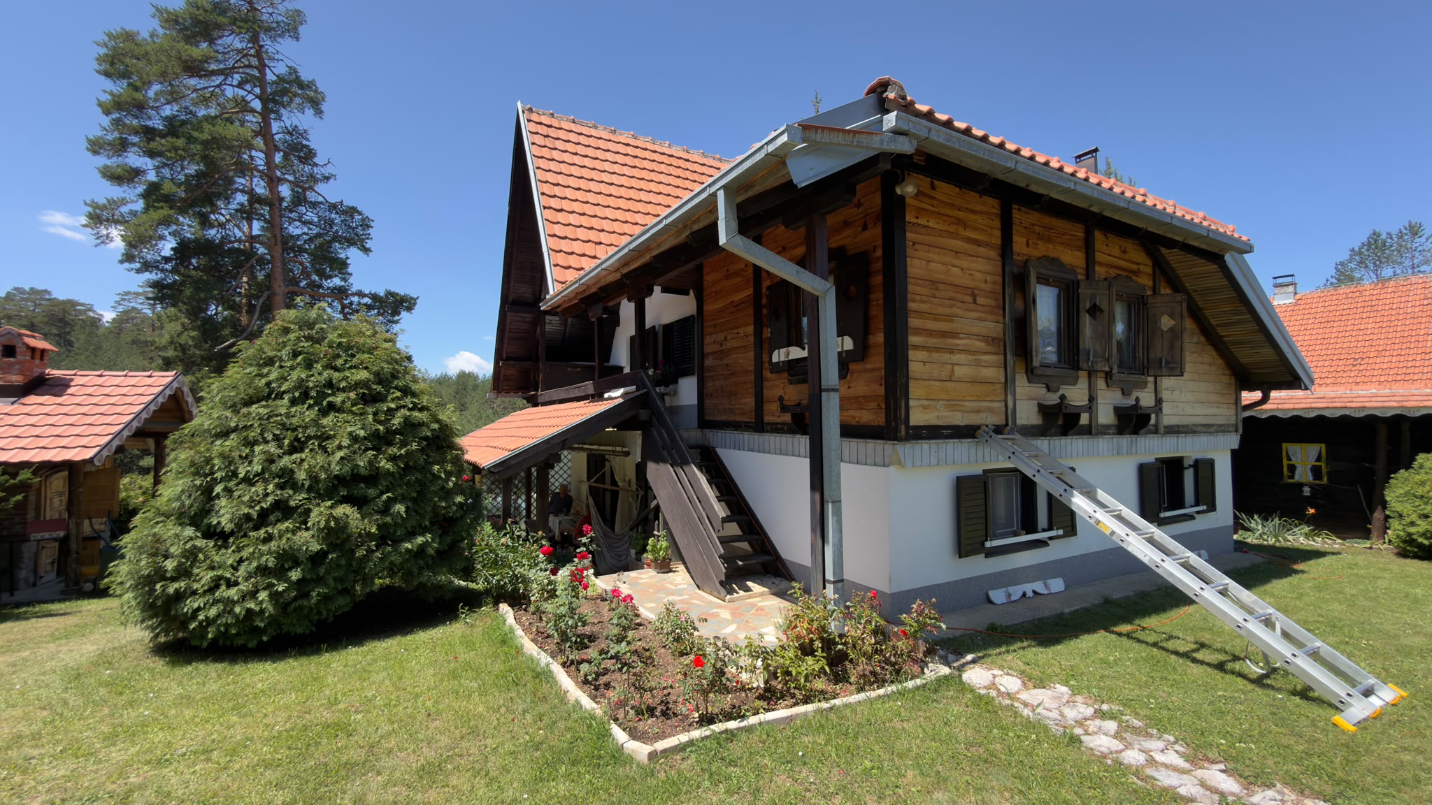 Na prodaju porodicna kuca na Borovoj glavi Dobroselica Zlatibor 1