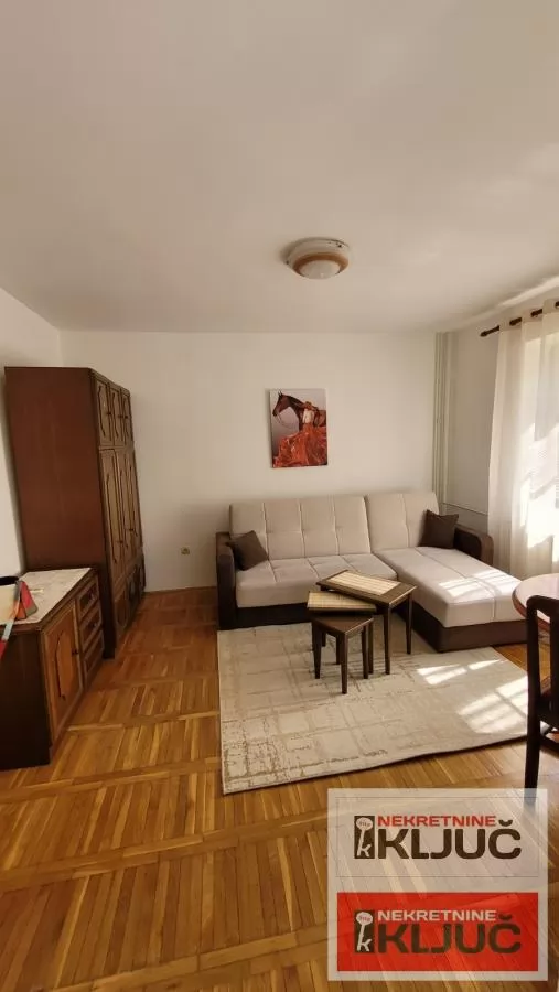 Garsonjera 26 m², Bulevar Oslobođenja, Novi Sad, 3. sprat 3