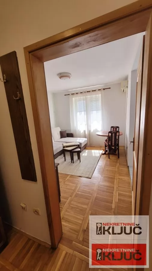 Garsonjera 26 m², Bulevar Oslobođenja, Novi Sad, 3. sprat 4