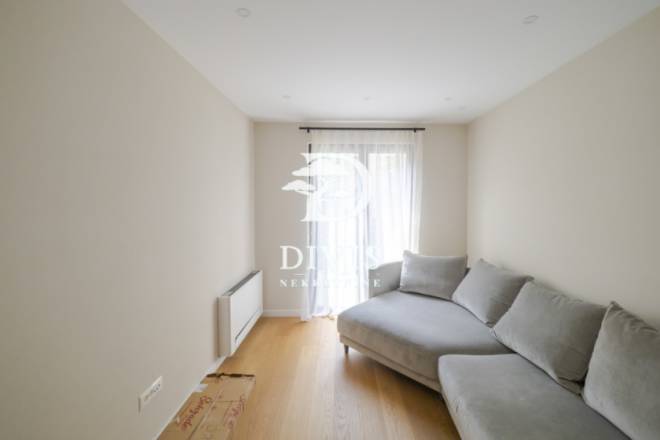 Namešten 3 0 stan na Vračaru  Đorđa Vajferta 145m2 5
