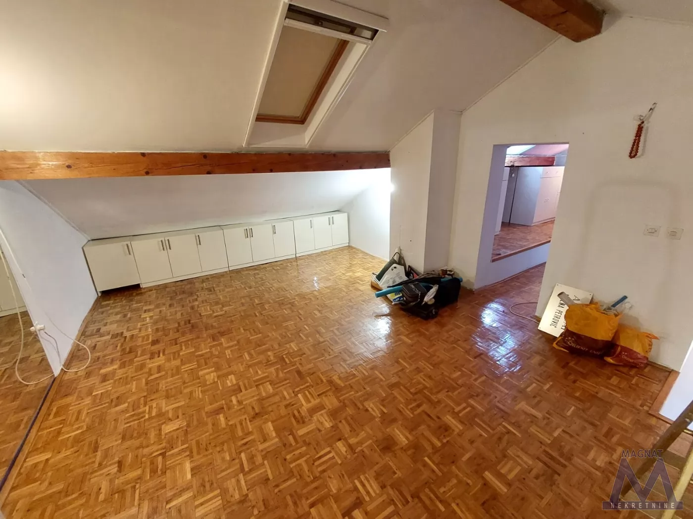 Stan,NOVI SAD,NOVO NASELJE,kv: 100, € 400, ID: 9101970 8