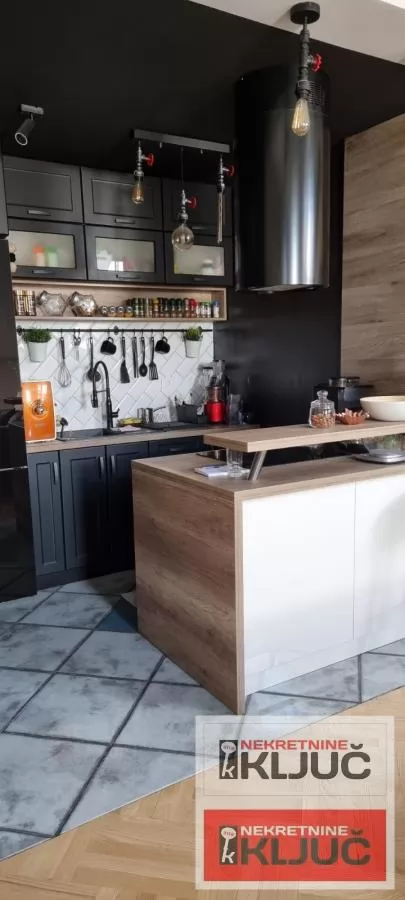 STROGI CENTAR, 69m2, Dvosoban može Trosoban, Namešten, Moderan 14