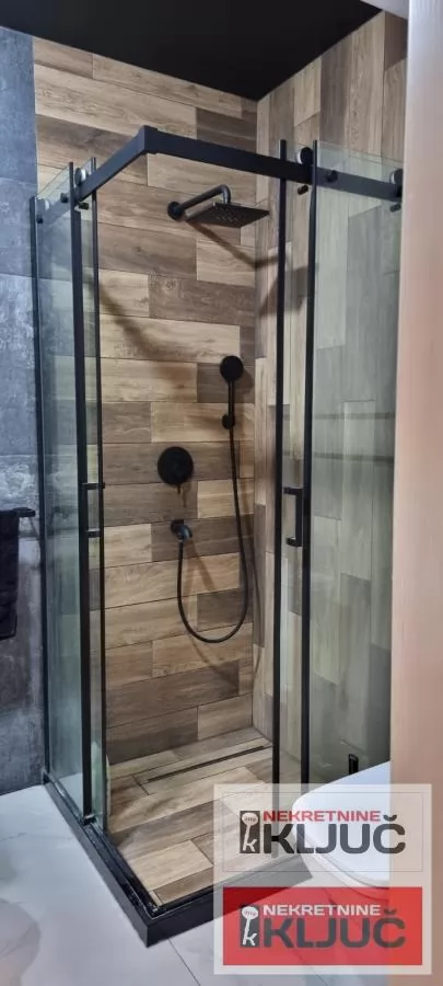 STROGI CENTAR, 69m2, Dvosoban može Trosoban, Namešten, Moderan 23
