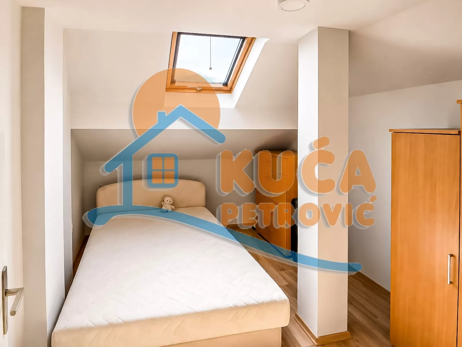 Trosoban stan, 72 m2, Medijana, Rentgenova ID: p-016981 14