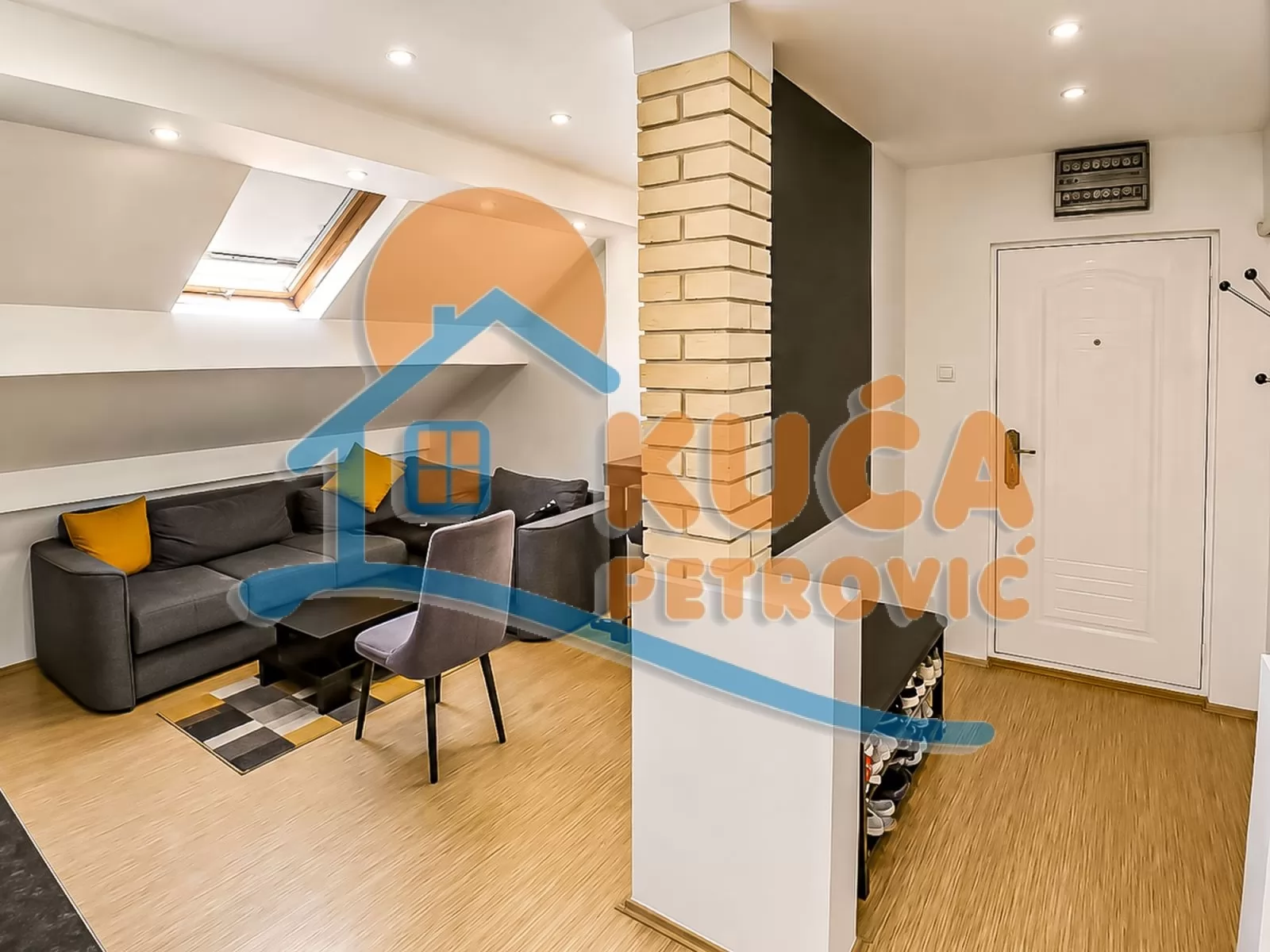 Trosoban stan, 72 m2, Medijana, Rentgenova ID: p-016981 3