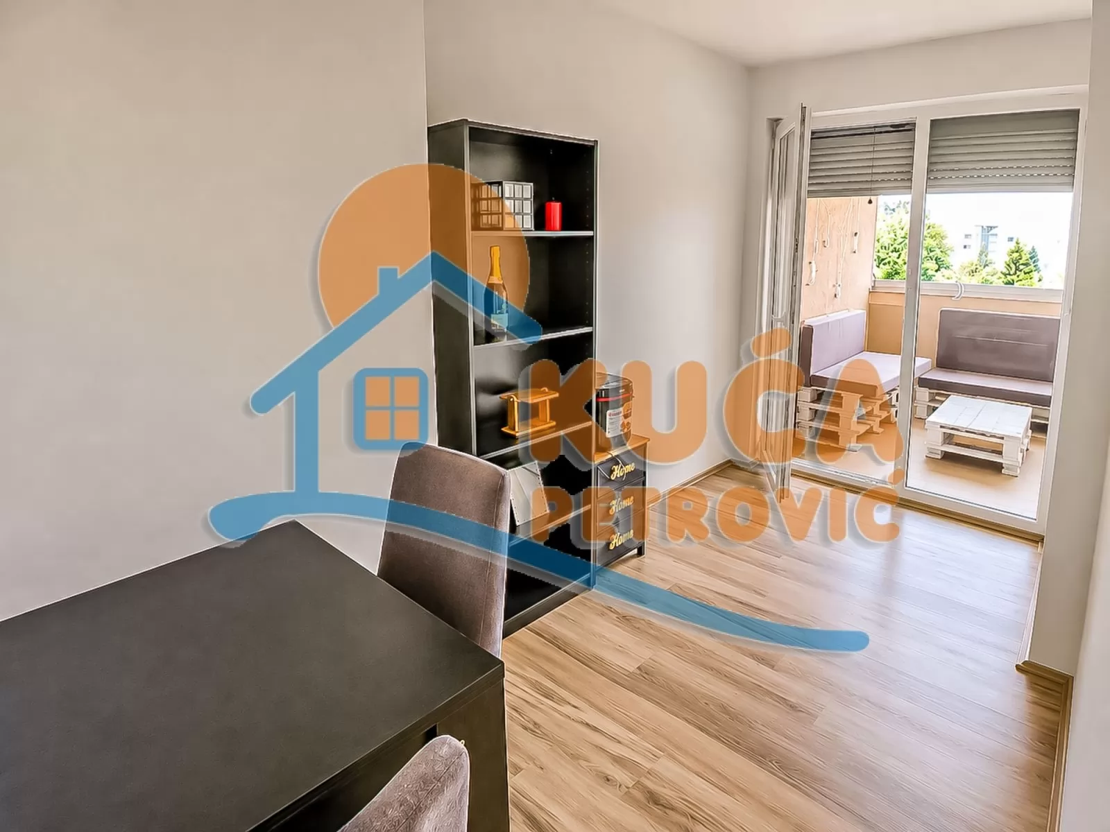 Trosoban stan, 72 m2, Medijana, Rentgenova ID: p-016981 8