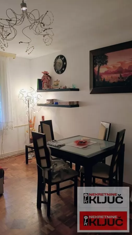 DETELINARA, 47m2, Dvosoban, 1. sprat,polunamešten 5