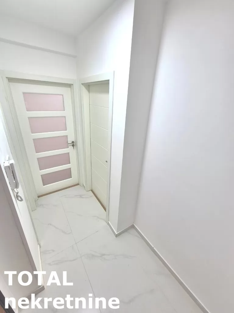 Stan,NOVI SAD,SAJAM,kv: 40.00, € 136000, ID: 1102808 13