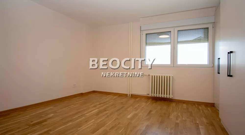 Trosoban stan, 60 m2, Paviljoni, Mihajla Pupina ID: 134074 8