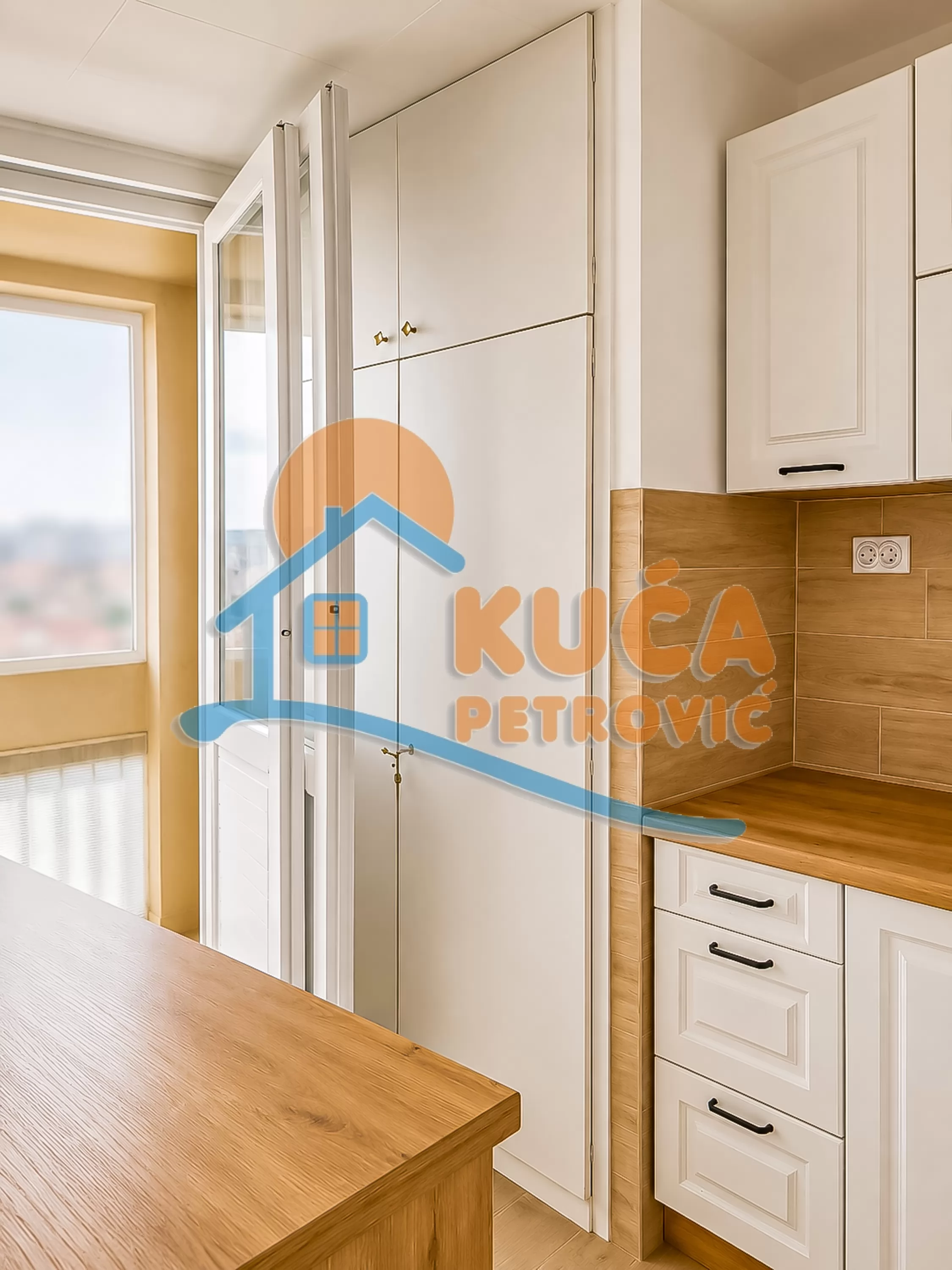 Trosoban stan, 75 m2, Medijana, Bulevar Nemanjića ID: p-016987 5