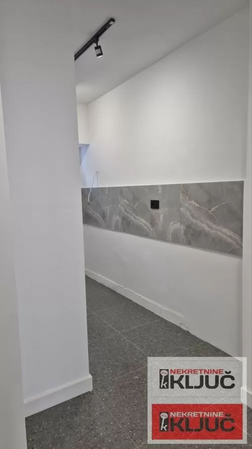 KEJ, 67m2, Trosoban, Renoviran, Odmah useljiv 6