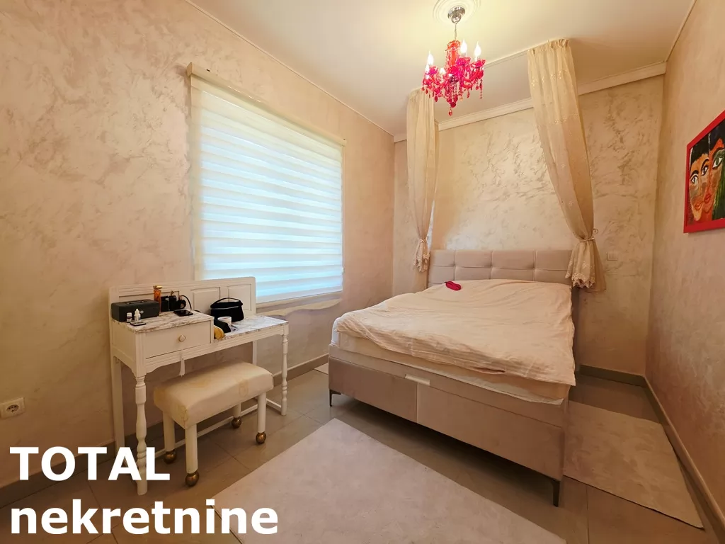 Kuca,NOVI SAD,LIPOV GAJ,kv: 357.00, € 370000, ID: 3091614 12