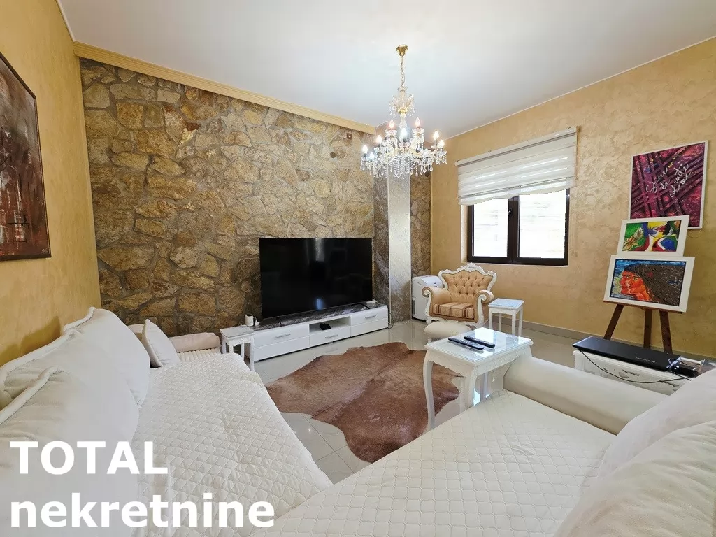 Kuca,NOVI SAD,LIPOV GAJ,kv: 357.00, € 370000, ID: 3091614 2