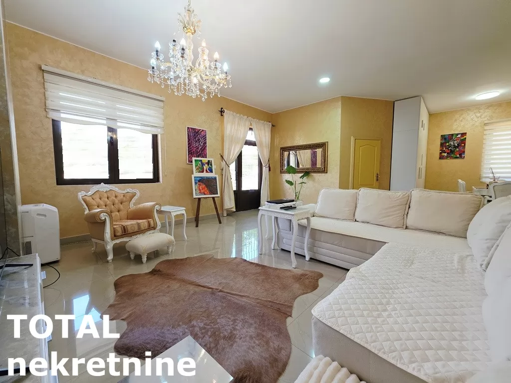 Kuca,NOVI SAD,LIPOV GAJ,kv: 357.00, € 370000, ID: 3091614 4