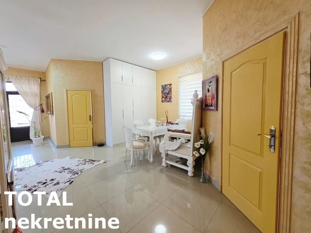 Kuca,NOVI SAD,LIPOV GAJ,kv: 357.00, € 370000, ID: 3091614 7