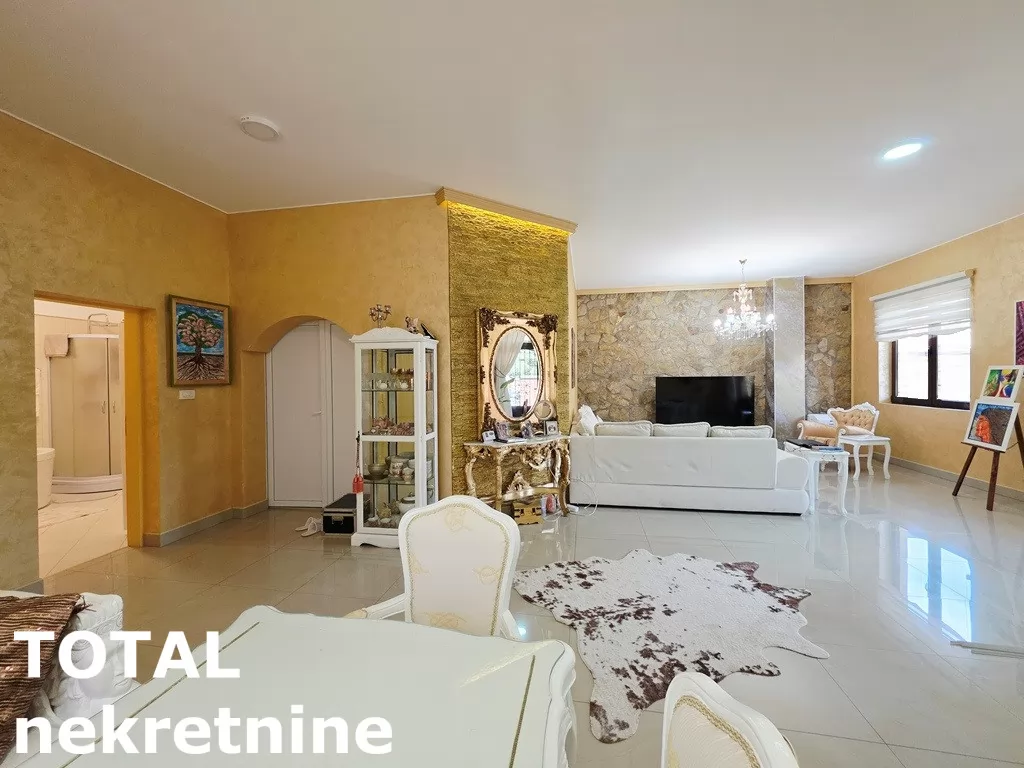 Kuca,NOVI SAD,LIPOV GAJ,kv: 357.00, € 370000, ID: 3091614 8