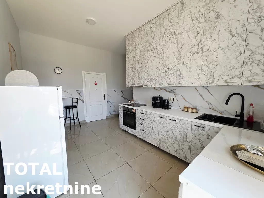 Kuca,NOVI SAD,LIPOV GAJ,kv: 357.00, € 370000, ID: 3091614 9