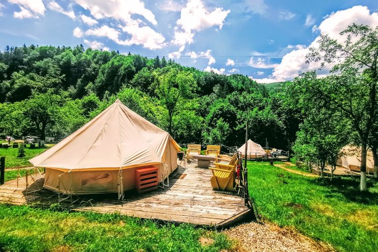 glamping green