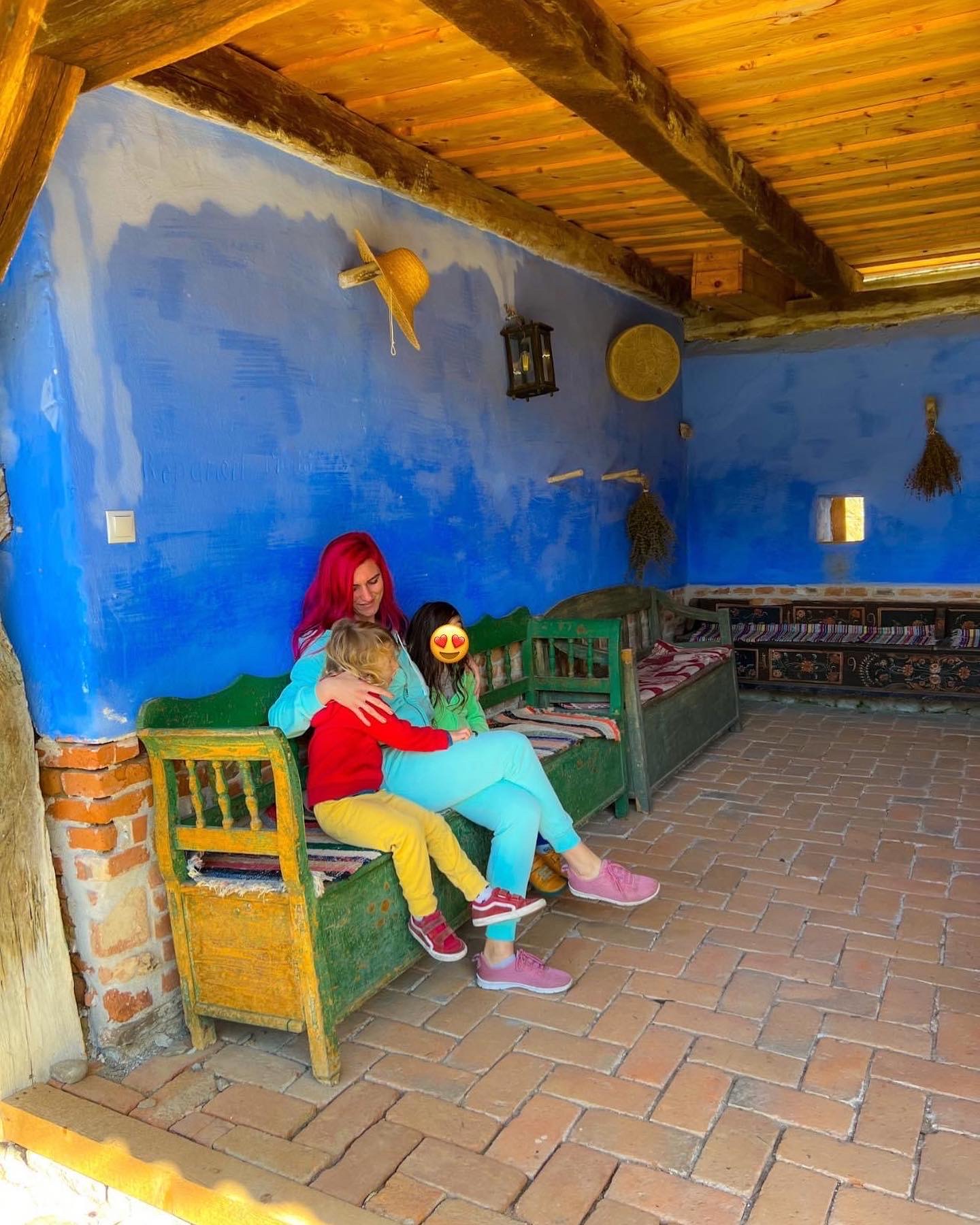 AF7CACD3-F97E-498B-99D8-5DA7366947B2