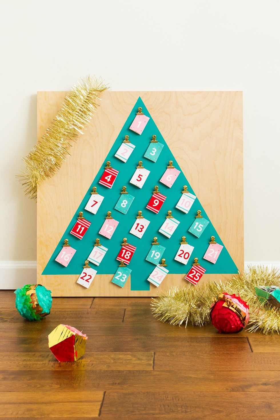 customizable-advent-calendar-1534452921