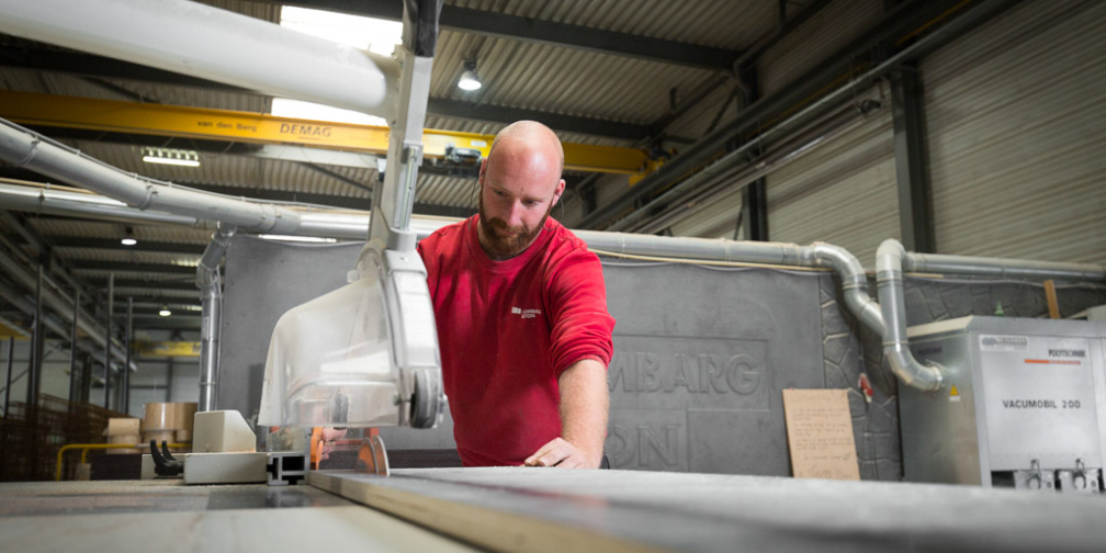 Mombarg Beton - Timmerwerkplaats Mombarg Beton - Timmerwerkplaats