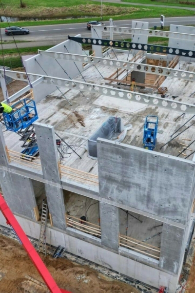 Mombarg Beton Nieuw kantoor aerial 01