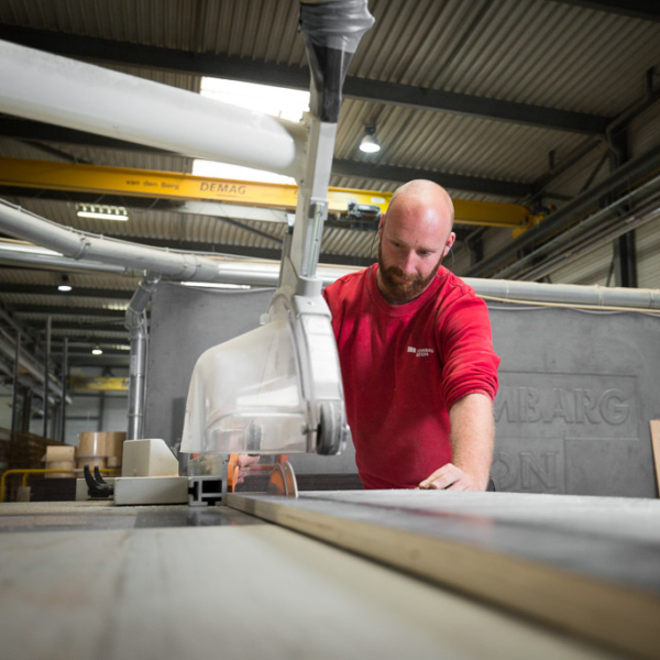Mombarg Beton - Timmerwerkplaats