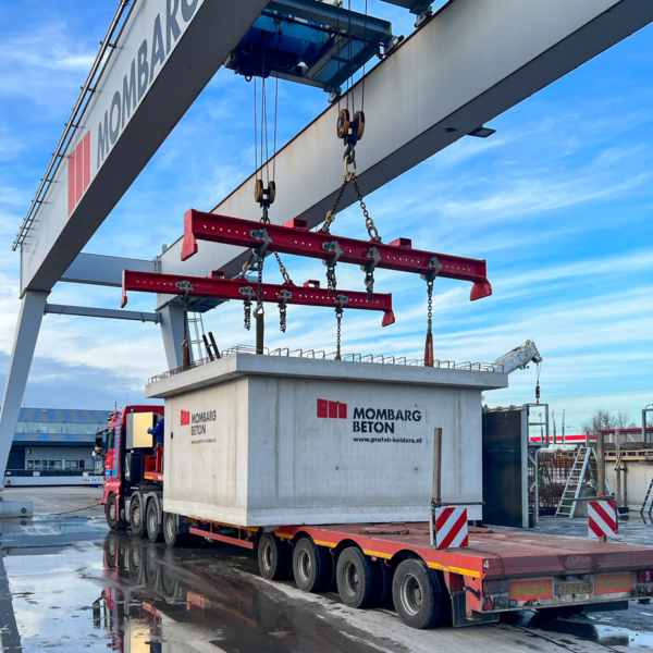 Mombarg Beton productiemedewerker kelders0 002