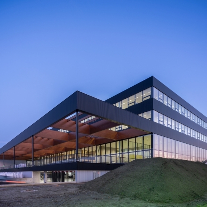 Mombarg Beton Unilever Campus Universiteit Wageningen 004 small Mombarg Beton Unilever Campus Universiteit Wageningen 004 small