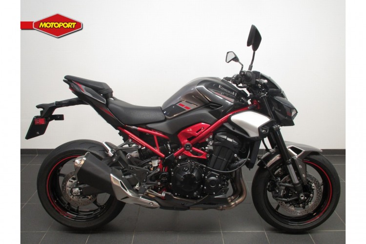 Kawasaki Z 900 35KW
