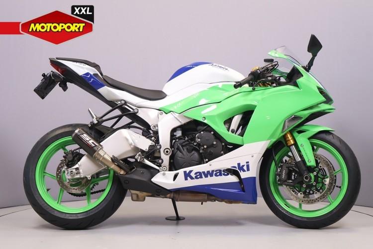 Kawasaki NINJA ZX-6R