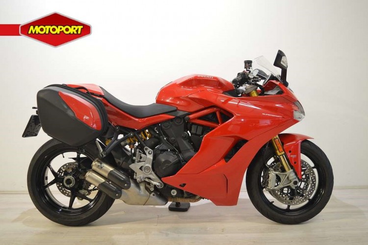 Ducati SUPERSPORT S