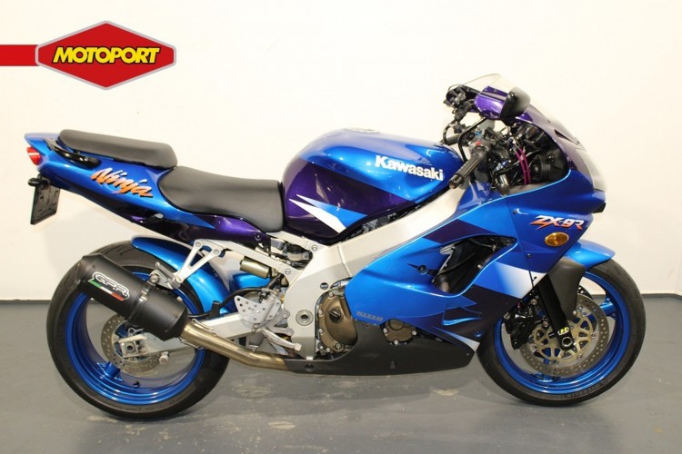 Kawasaki NINJA ZX-9R