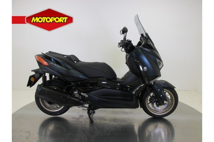 Yamaha X-MAX 300 TECH MAX