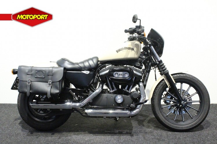Harley-Davidson XL 883 SPORTSTER IRON