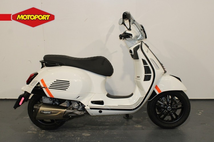 Vespa GTS 300