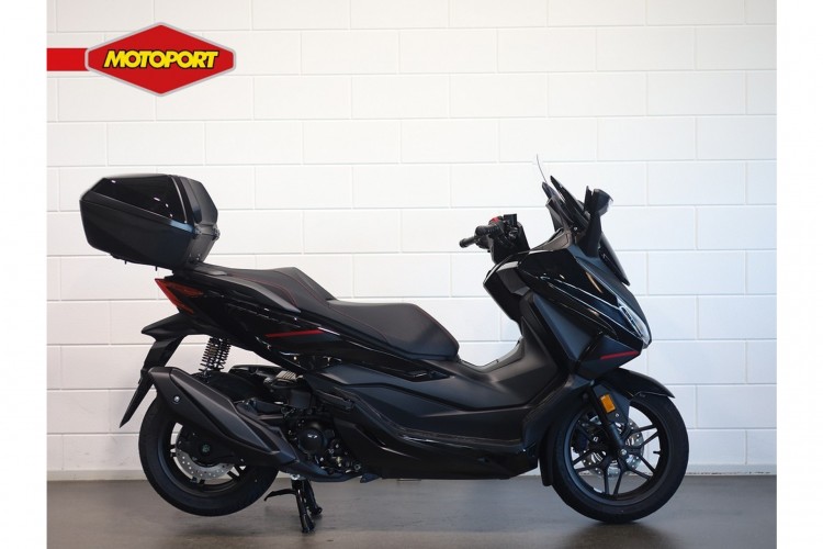 Honda NSS 350 FORZA Special Edition