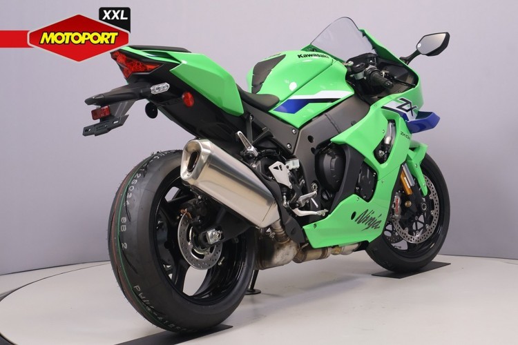 Kawasaki NINJA ZX-10 R | MotoPort