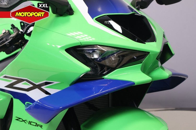 Kawasaki NINJA ZX-10 R | MotoPort