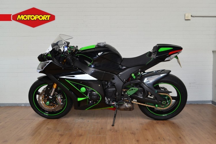 Kawasaki ZX 10 R Ninja | MotoPort