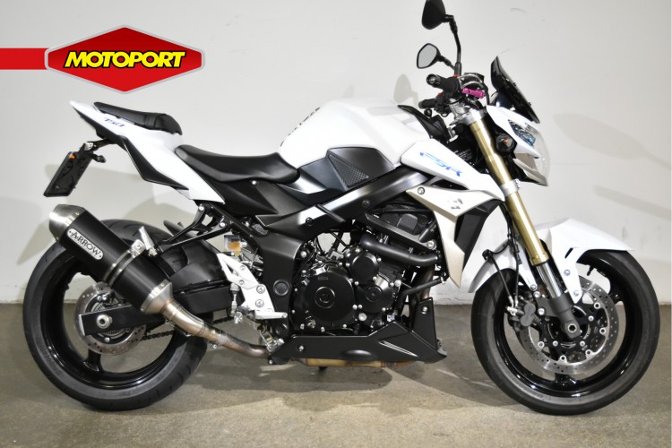 Suzuki GSR 750 A Street Extreme
