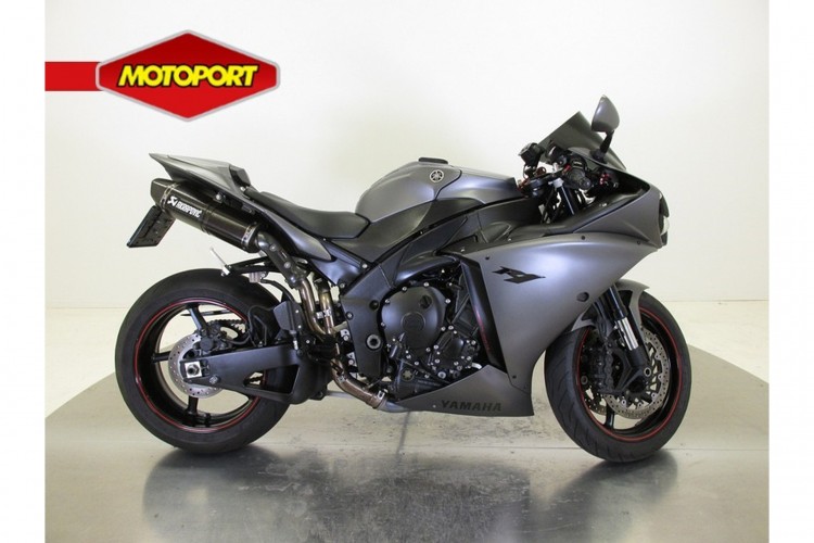 Yamaha YZF R1