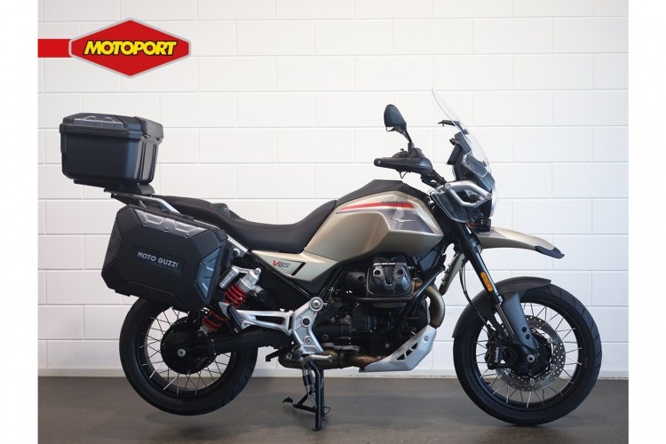 Moto Guzzi V 85 TT Travel
